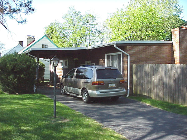 545 Northview Drive, May 2, 1999 (78246 bytes)